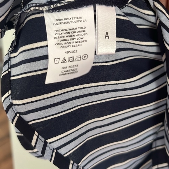 Loft blouse blue and light blue strip size MP - Picture 5 of 5